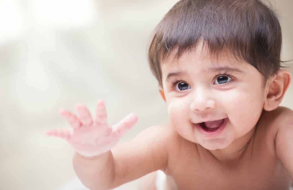 40+ Nama Bayi Laki Laki Islami dan Artinya | Arab, Modern, Unik