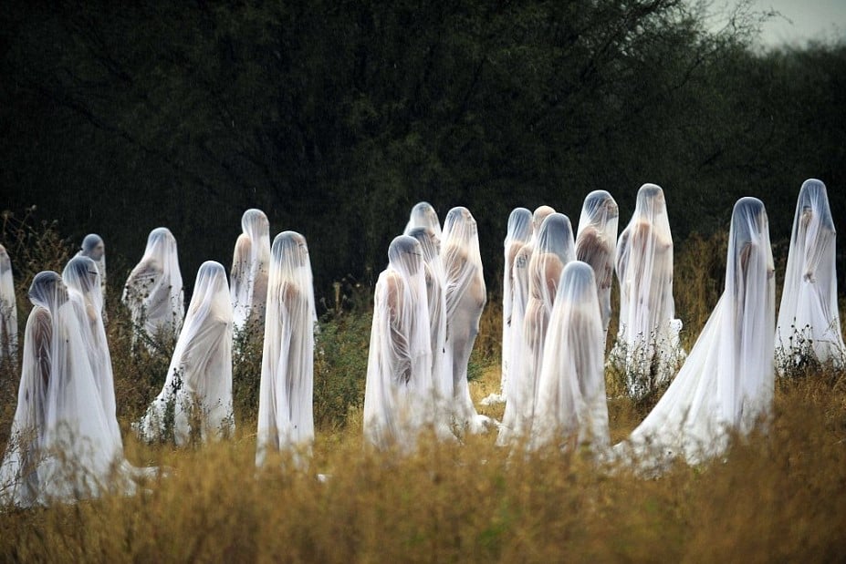 Bisikan Malam di Rumah Kosong: Kisah Nyata yang Membuat Merinding