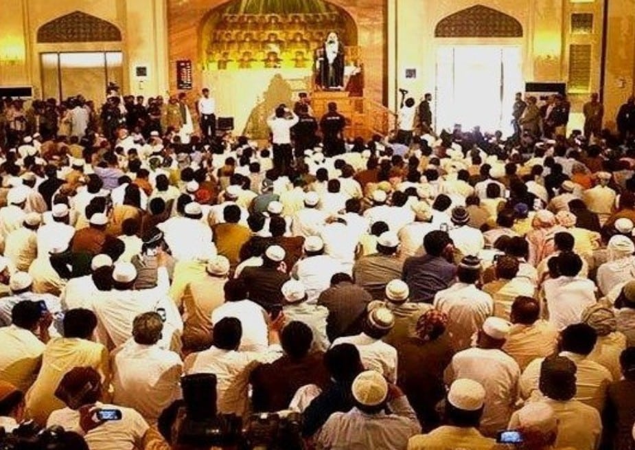 7+ Contoh Khutbah Jumat Singkat Dalam Berbagai Tema (Lengkap)