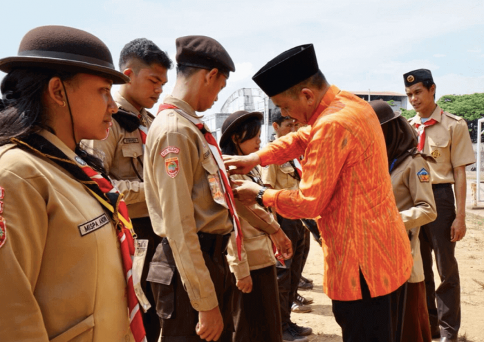  Pramuka adalah suatu organisasi non formal yang bergerak dalam bidang kepanduan DASA DARMA PRAMUKA : Makna, Arti, Penjabaran, Pengamalan