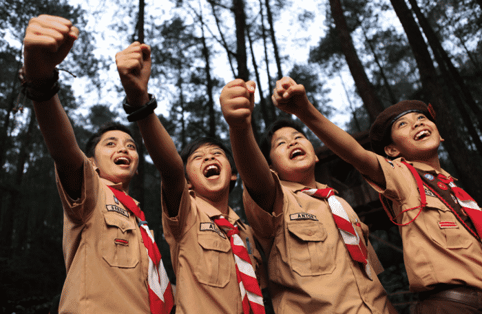  Komunikasi merupakan hal yang sangat penting dalam kehidupan SANDI PRAMUKA : Pengertian, Macam Macam, Contoh (Lengkap)