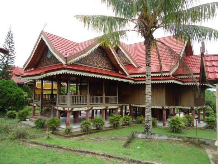 Rumah Adat di Indonesia
