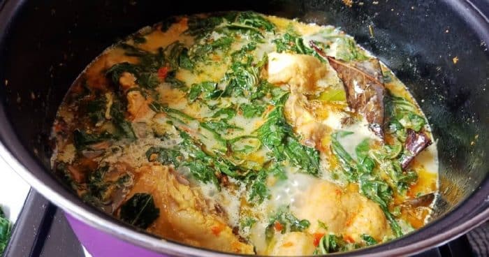  daging ayam masih menjadi hidangan masakan favorit bagi masyarakat 20 Resep Gulai Ayam Spesial Ala Restoran yang Wajib Bunda Coba !