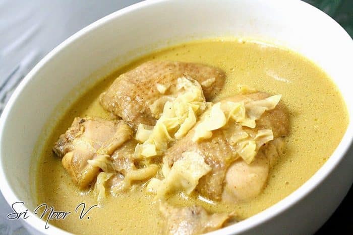 20 Resep Gulai Ayam  Spesial Ala Restoran yang Wajib Bunda 