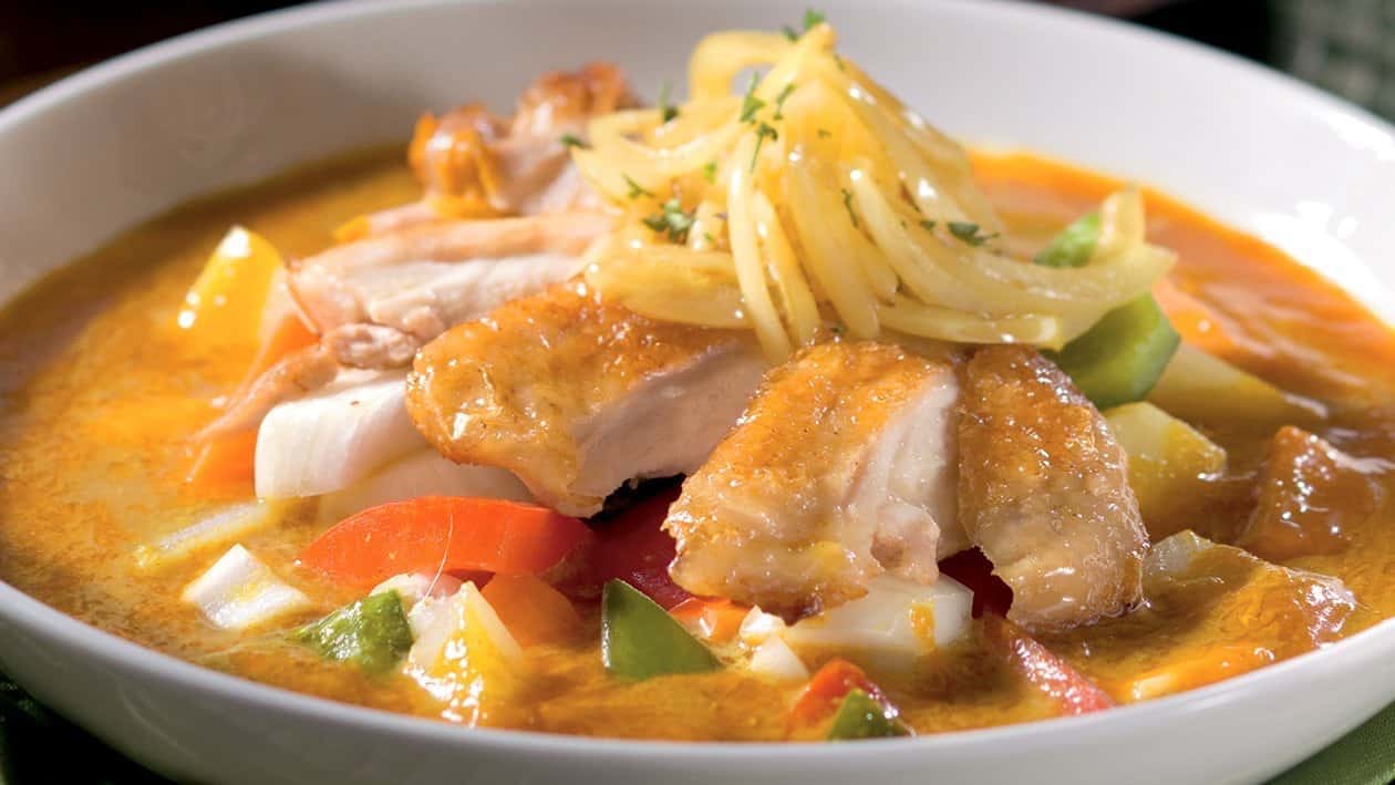 20 Resep Kari Ayam Spesial Ala Restoran yang Wajib Bunda Coba !