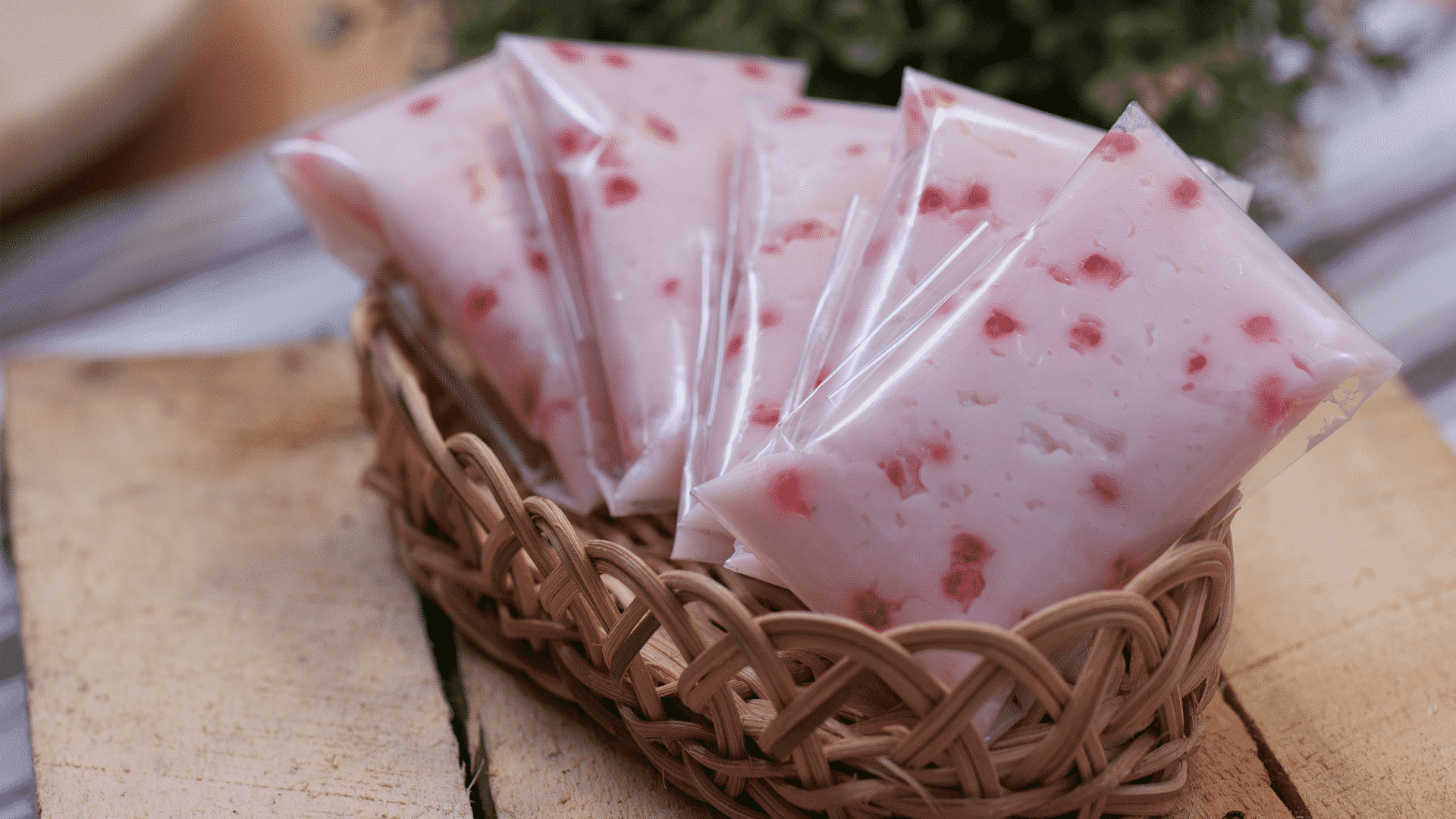 Resep Kue Basah Cente Manis Thegorbalsla Resep Kue Basah Cente Manis Thegorbalsla
