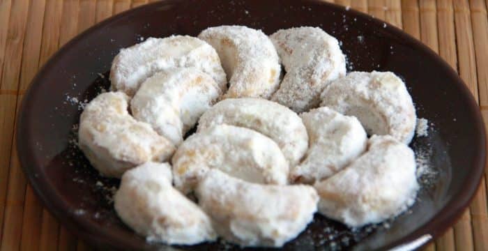  Lalu mengapa Anda tidak membuatnya sendiri di rumah 18 Resep Kue Kering Lebaran yang Enak dan Mudah Dibuat (Lengkap)