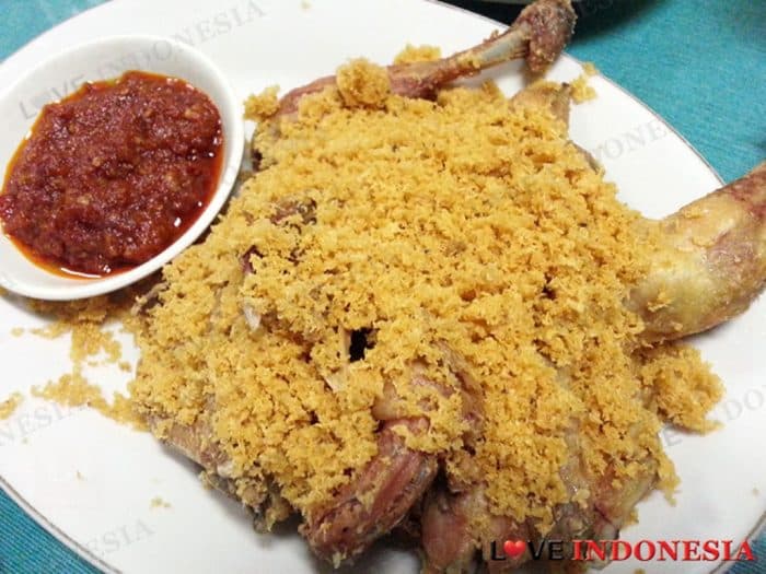  Cita rasa ayam kremes sudah tidak diragukan lagi 16 Resep Ayam Kremes yang Enak, Renyah, dan Praktis (Rekomended)