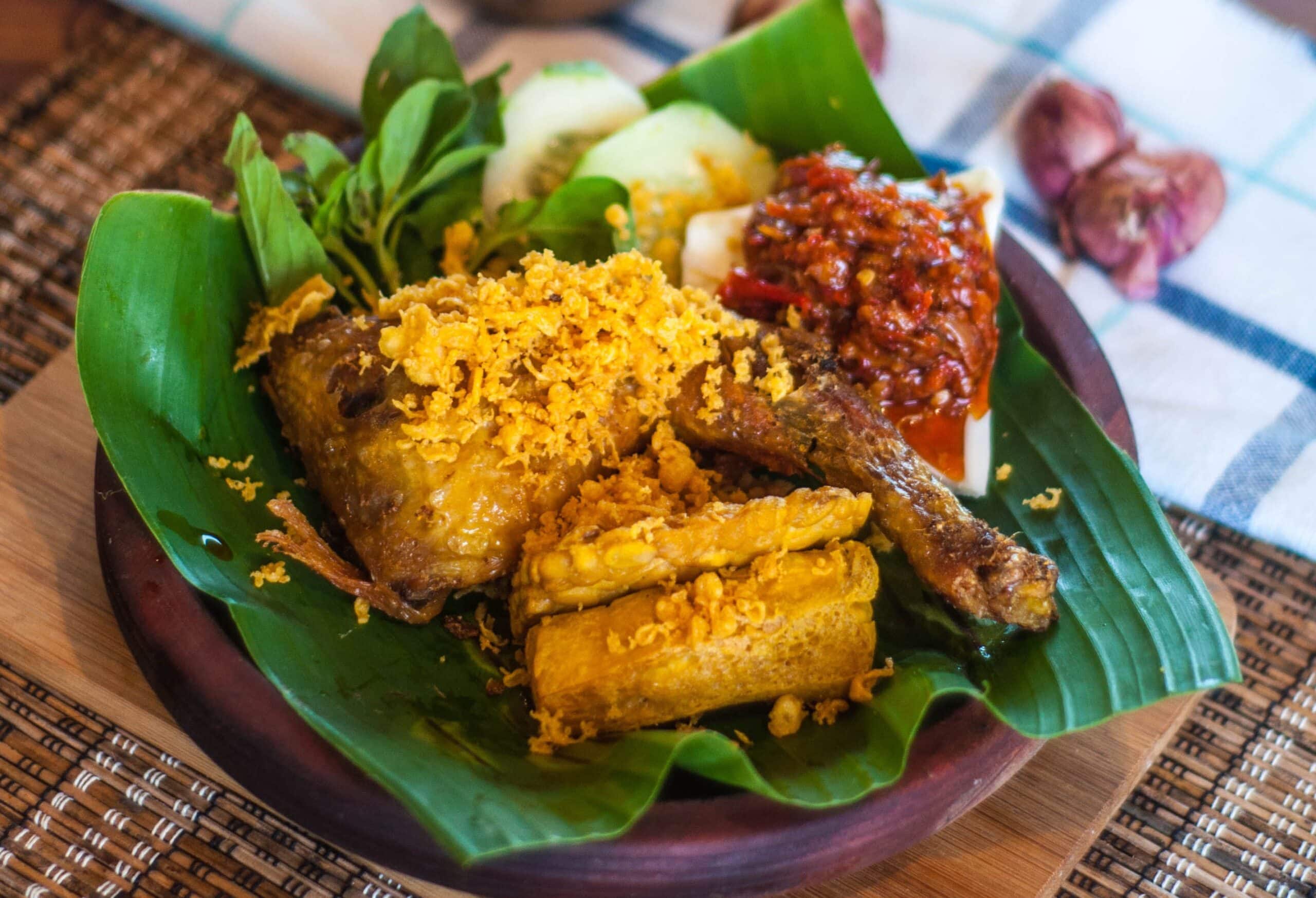 Resep Ayam Kremes dari Sisa Opor - Thegorbalsla