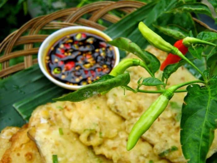  Siapa yang tidak kenal dengan tempe mendoan 20 Resep Tempe Mendoan yang Enak, Renyah, Krispi (Rekomended)