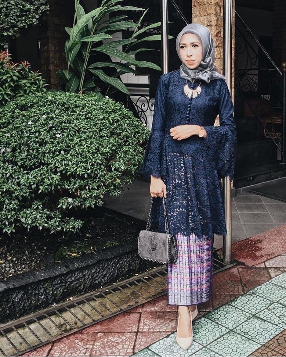 Brokat Kurung Lengan Lonceng Thegorbalsla