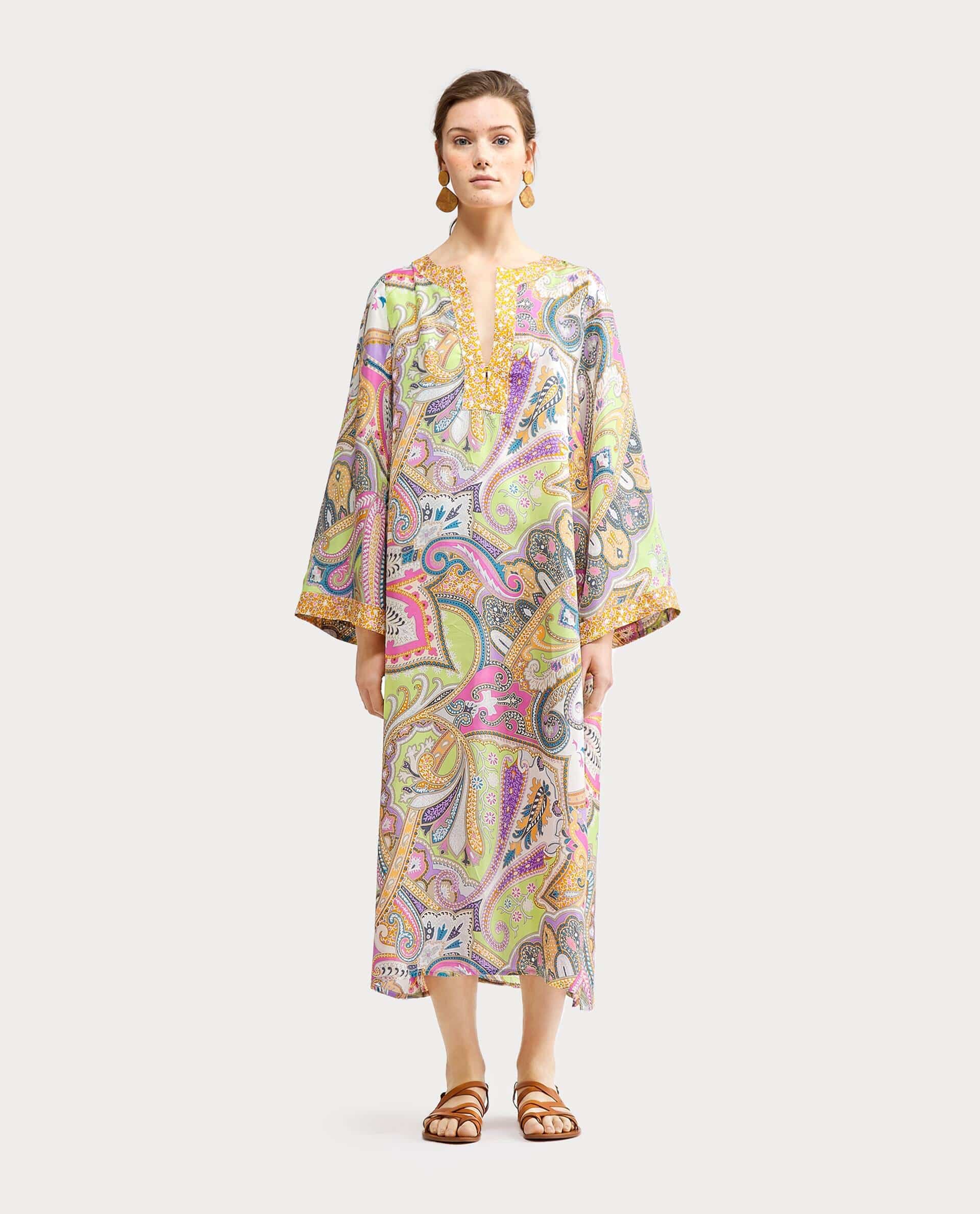 Model Baju  Tunik Abaya  Batik  Kontemporer Thegorbalsla