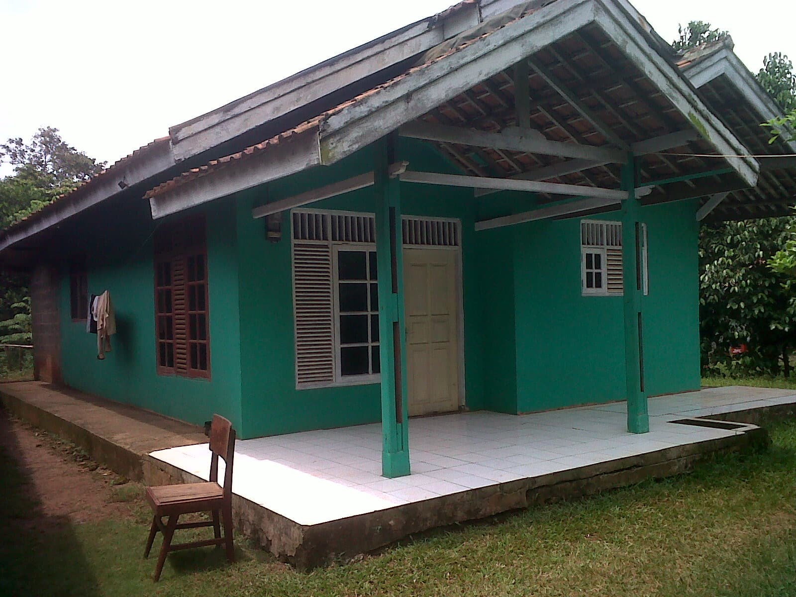 rumah desa simple dan nyaman - Thegorbalsla