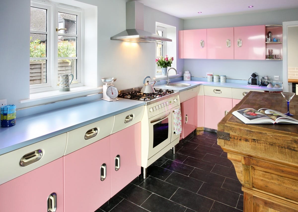 Dapur Pink Kombinasi Biru Thegorbalsla