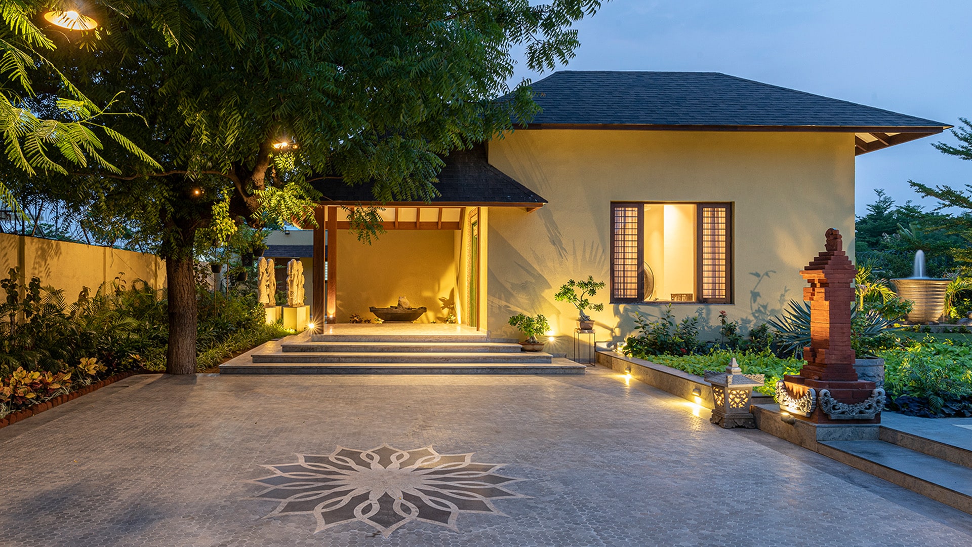 Desain Rumah Modern Unsur Bali - Thegorbalsla