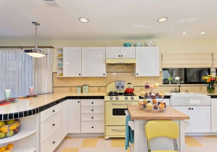 Desain dapur cantik warna pastel