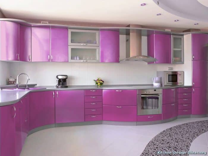 Desain dapur kabinet pink