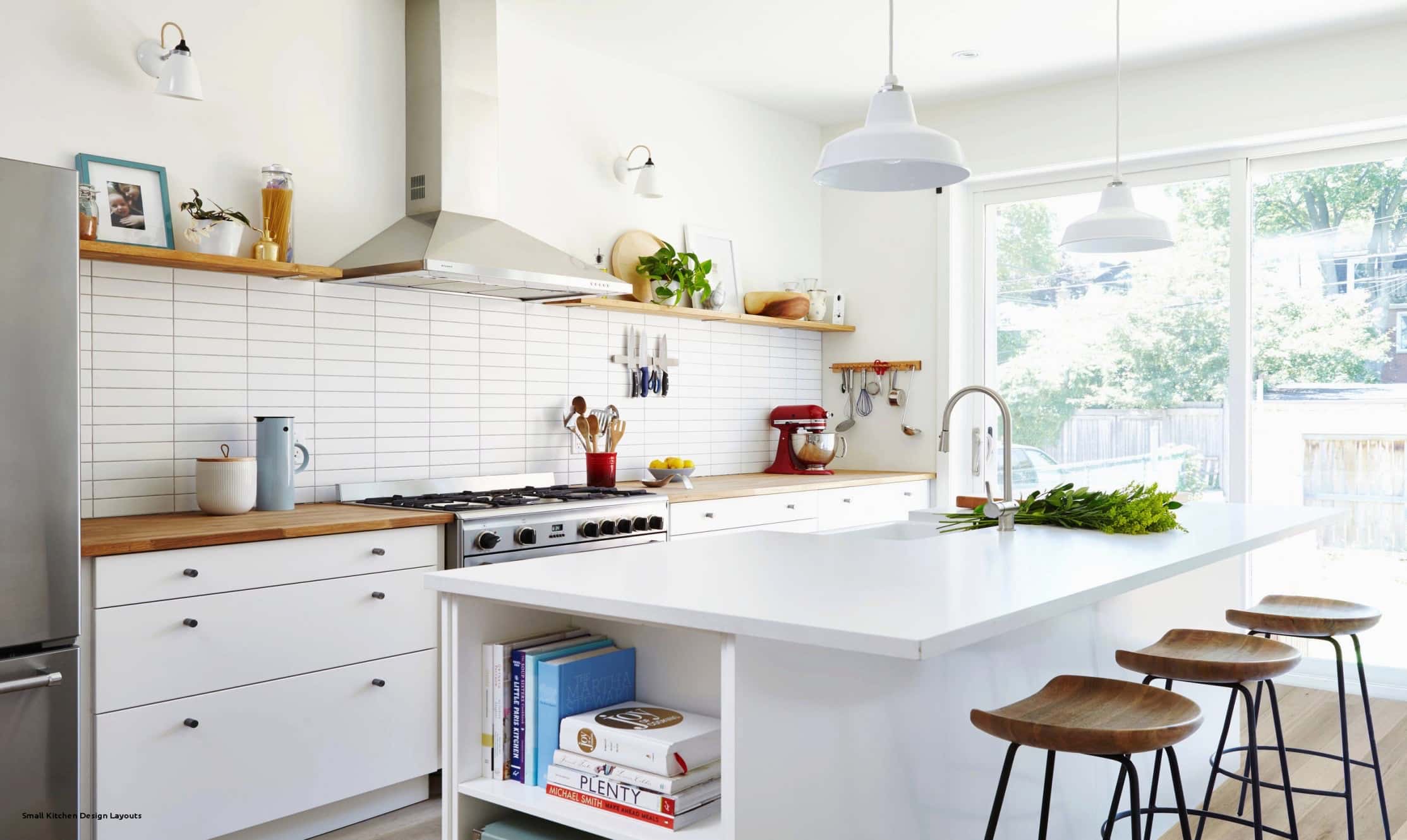 Desain dapur putih minimalis multifungsi - Thegorbalsla