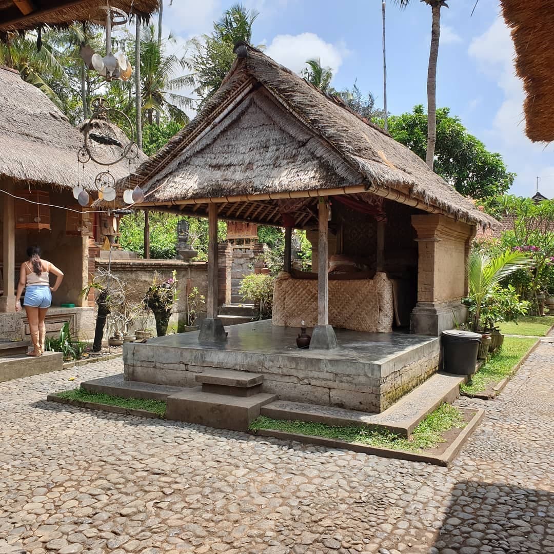 45 Contoh Desain Rumah Bali Terbaru (Tradisional)