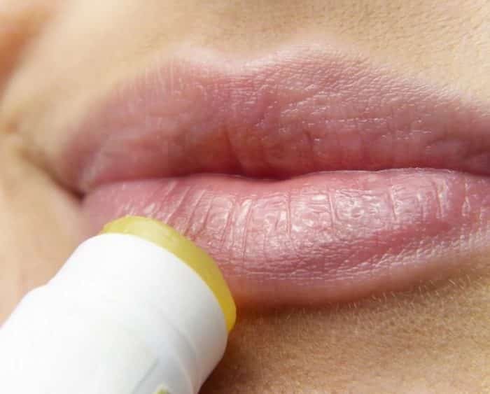 Berguna untuk Perawatan Bibir