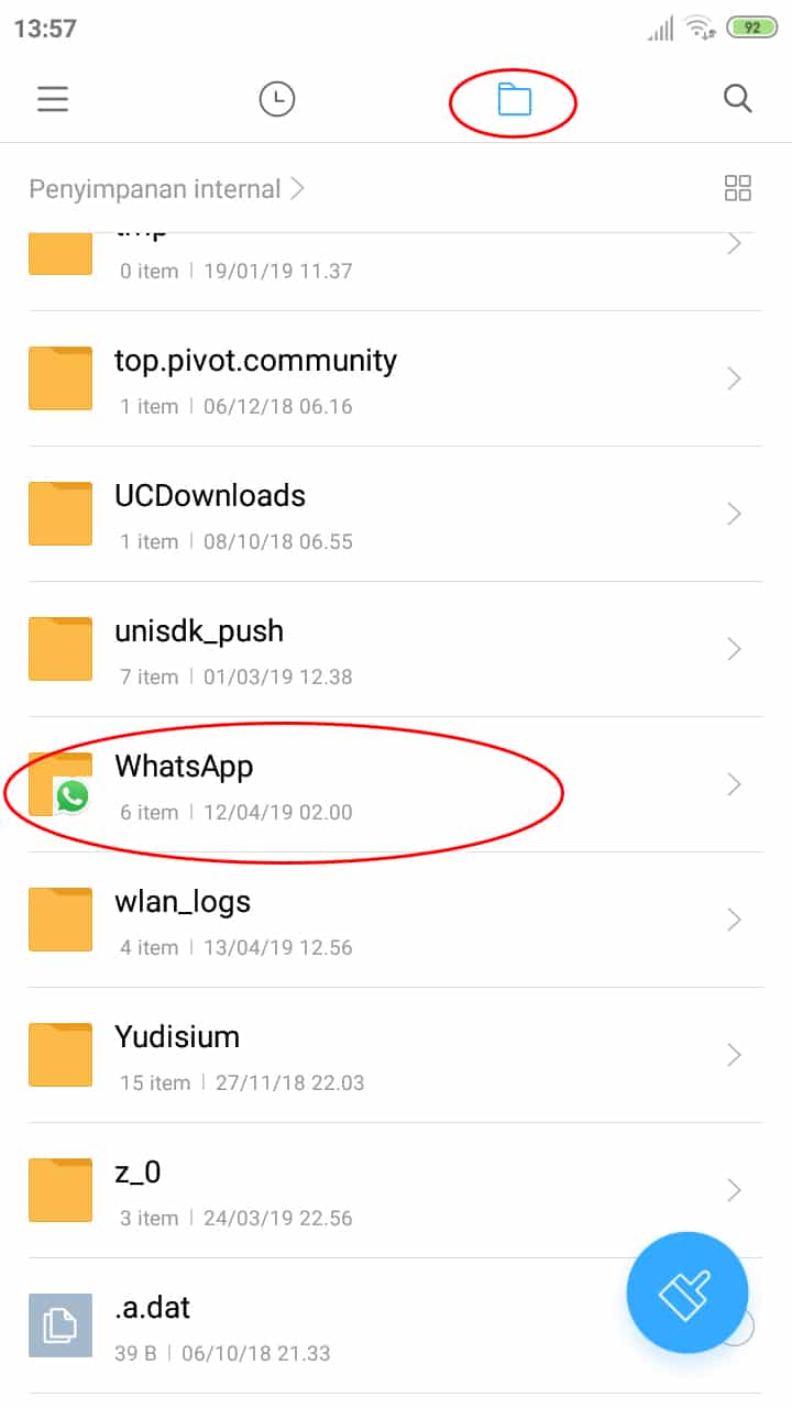 Silahkan cari status whatsapp yang ingin di-download